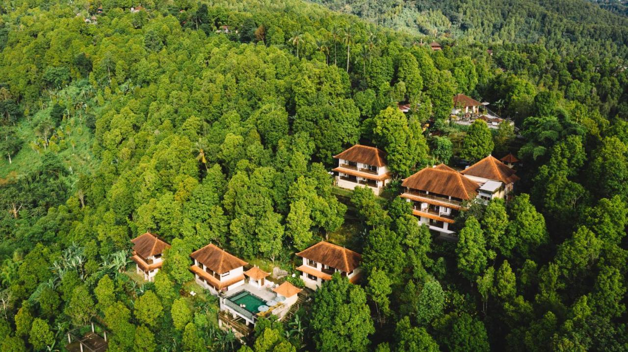 Munduk Sari Resort Exterior foto